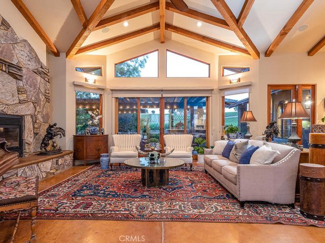 7790 Airport Road, Paso Robles, CA 93446