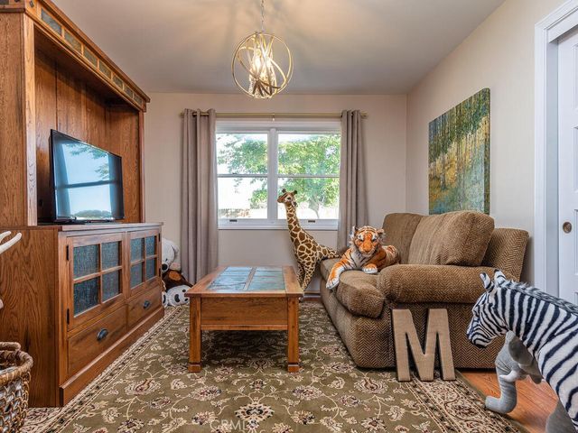 7790 Airport Road, Paso Robles, CA 93446