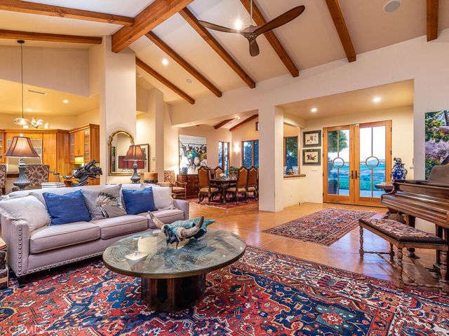 7790 Airport Road, Paso Robles, CA 93446