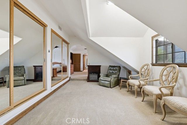 24300 Sylvan Glen, Calabasas, CA 91302