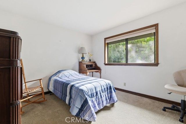 24300 Sylvan Glen, Calabasas, CA 91302