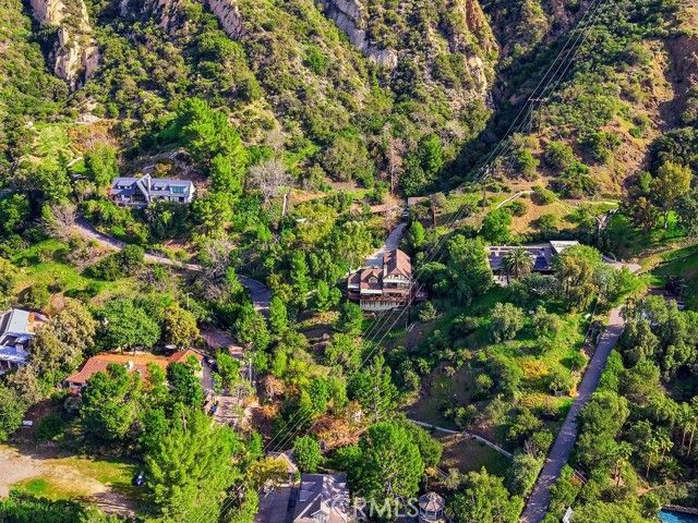 24300 Sylvan Glen, Calabasas, CA 91302