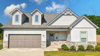 602 Alvin Rd, Clarksville, TN 37042