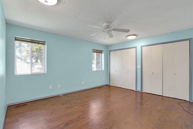 215 S Moen St, Greenacres, WA 99016