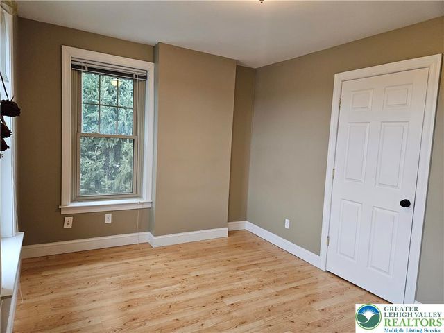 8115 MAIN Street, Upper Macungie Twp, PA 18051