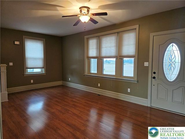 8115 MAIN Street, Upper Macungie Twp, PA 18051