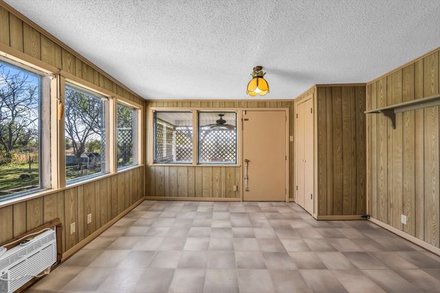 982 N Houston Street, Lorena, TX 76655