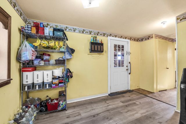 982 N Houston Street, Lorena, TX 76655