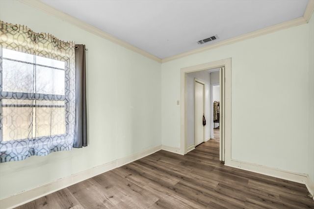 982 N Houston Street, Lorena, TX 76655