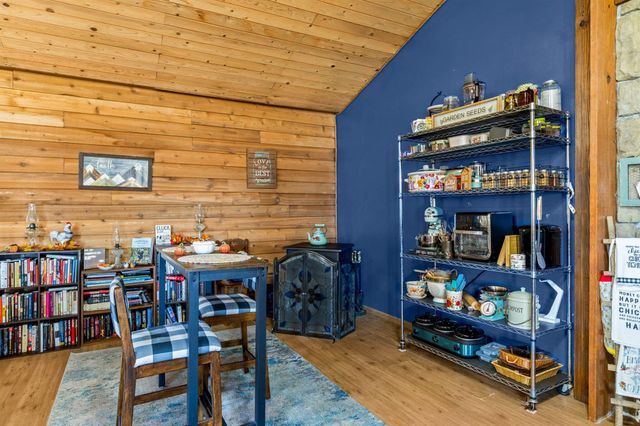 93 Sequoia Drive, Marshfield, MO 65706