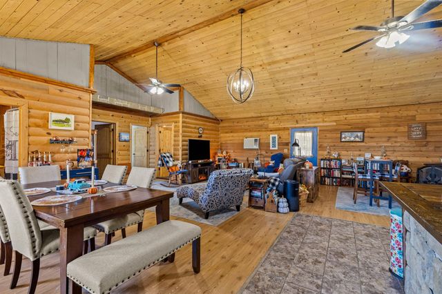 93 Sequoia Drive, Marshfield, MO 65706