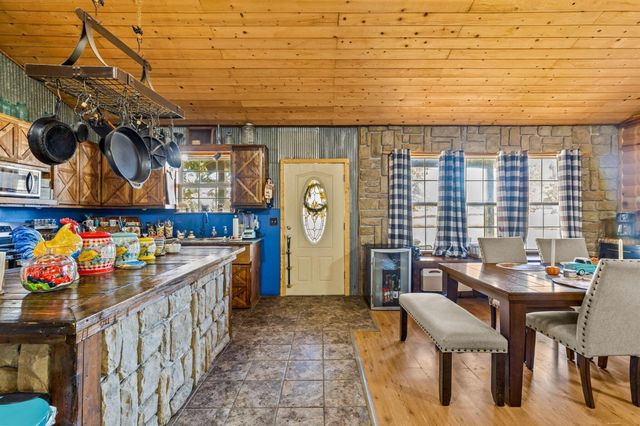 93 Sequoia Drive, Marshfield, MO 65706