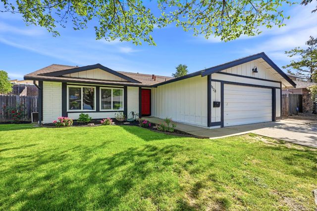 8128 Canyon Oak Dr, Citrus Heights, CA 95610