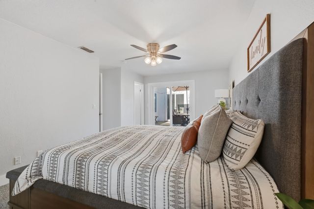 8128 Canyon Oak Dr, Citrus Heights, CA 95610