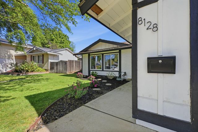 8128 Canyon Oak Dr, Citrus Heights, CA 95610
