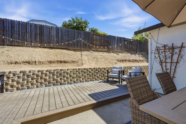 8128 Canyon Oak Dr, Citrus Heights, CA 95610