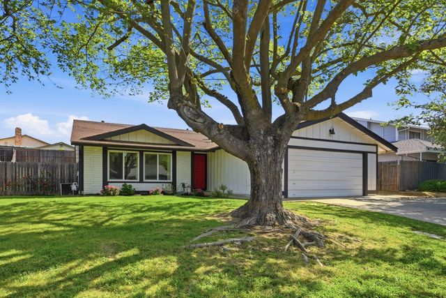 8128 Canyon Oak Dr, Citrus Heights, CA 95610