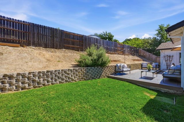 8128 Canyon Oak Dr, Citrus Heights, CA 95610