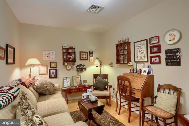 1854 W LISBURN ROAD, Carlisle, PA 17015