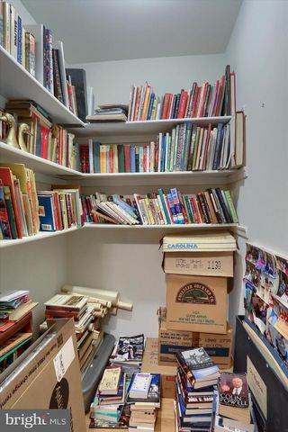 1854 W LISBURN ROAD, Carlisle, PA 17015