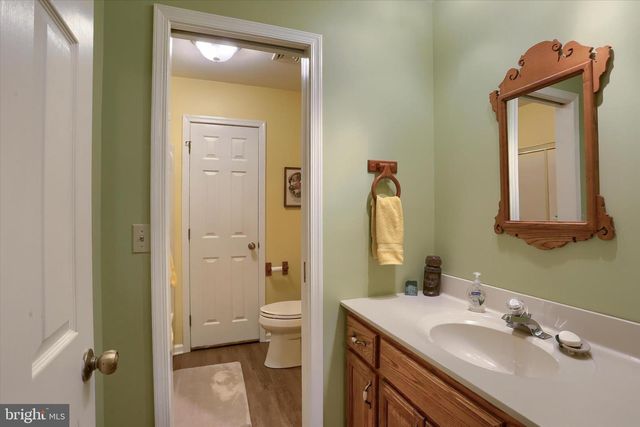 1854 W LISBURN ROAD, Carlisle, PA 17015