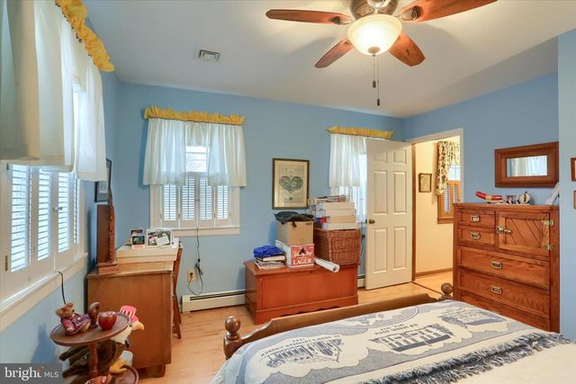 1854 W LISBURN ROAD, Carlisle, PA 17015