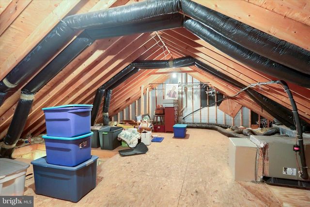 1854 W LISBURN ROAD, Carlisle, PA 17015