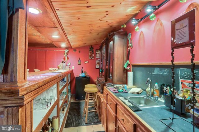 1854 W LISBURN ROAD, Carlisle, PA 17015