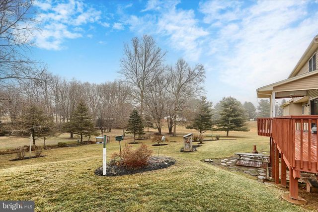 1854 W LISBURN ROAD, Carlisle, PA 17015