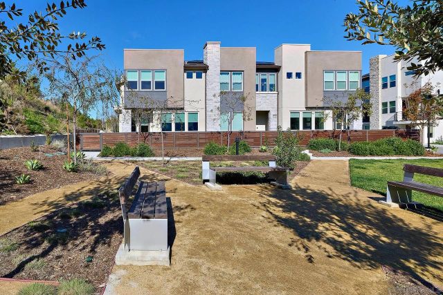 10992 Lotta Ct, San Diego, CA 92126