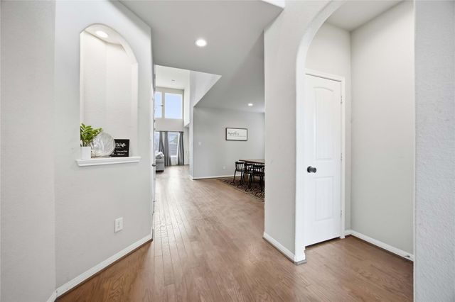 7606 Cottonwood Falls Drive, Spring, TX 77379