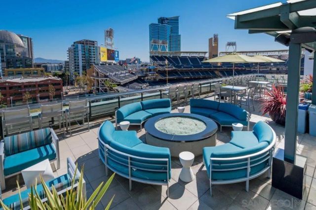 325 7th Avenue 1006, San Diego, CA 92101