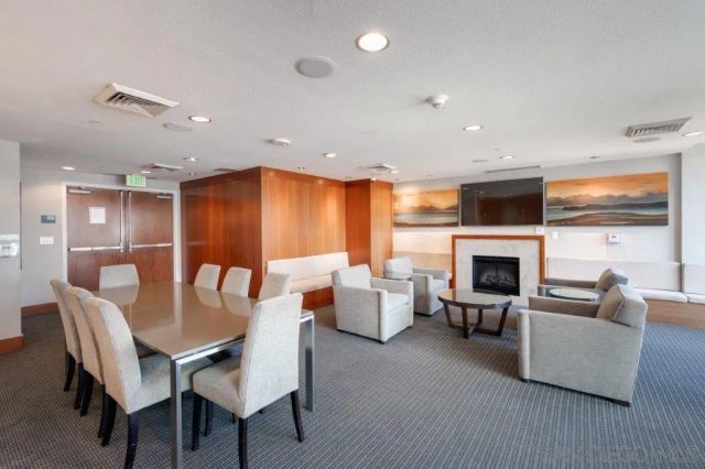 325 7th Avenue 1006, San Diego, CA 92101