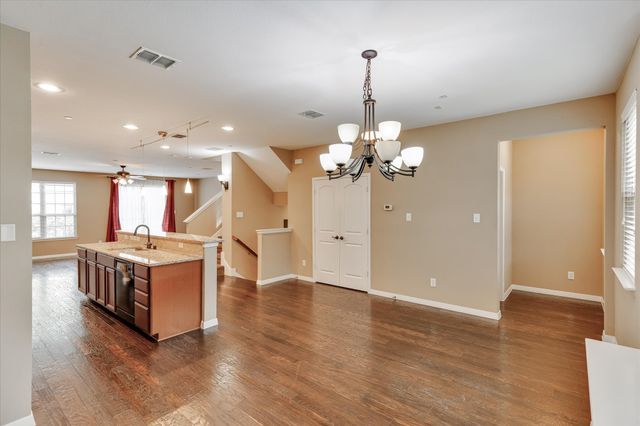 3912 Amberwood Drive, Addison, TX 75001