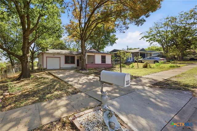 315 Ash Street, Copperas Cove, TX 76522