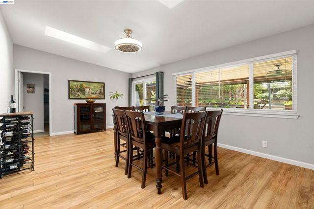 1835 Cairo St, Livermore, CA 94550