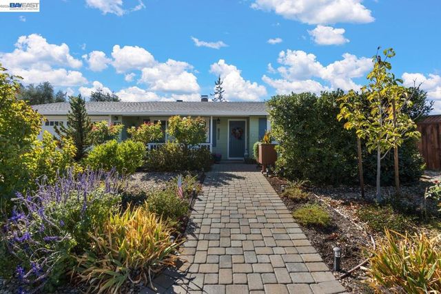 1835 Cairo St, Livermore, CA 94550