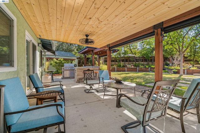 1835 Cairo St, Livermore, CA 94550