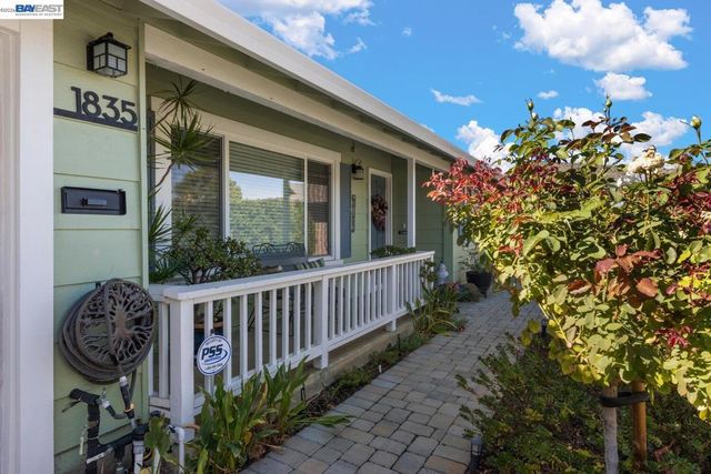 1835 Cairo St, Livermore, CA 94550
