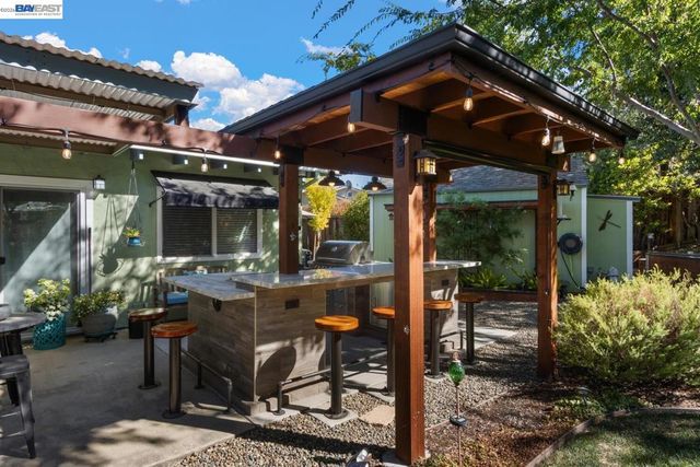 1835 Cairo St, Livermore, CA 94550