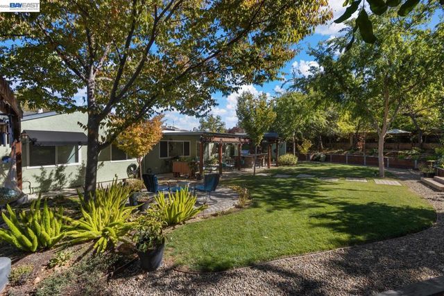 1835 Cairo St, Livermore, CA 94550