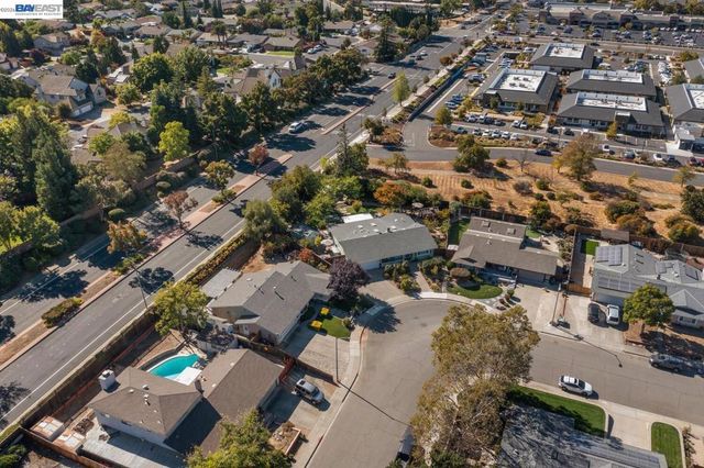 1835 Cairo St, Livermore, CA 94550