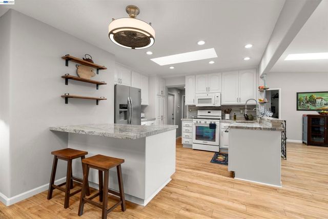 1835 Cairo St, Livermore, CA 94550