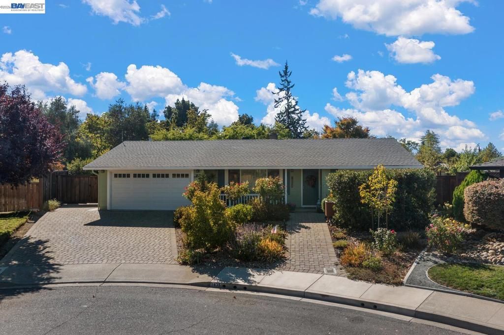 1835 Cairo St, Livermore, CA 94550