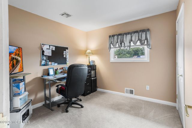 25 Mallard Road, Bayville, NJ 08721
