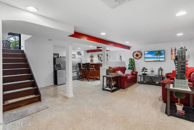 25 Mallard Road, Bayville, NJ 08721