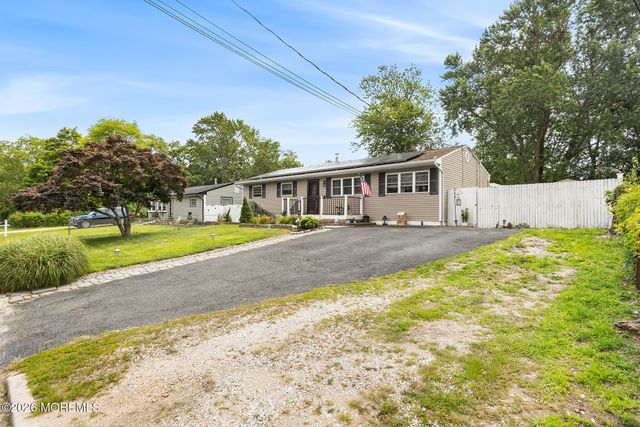 25 Mallard Road, Bayville, NJ 08721