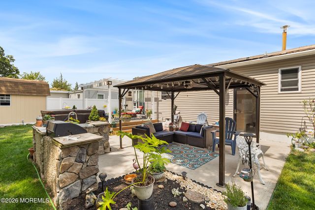 25 Mallard Road, Bayville, NJ 08721