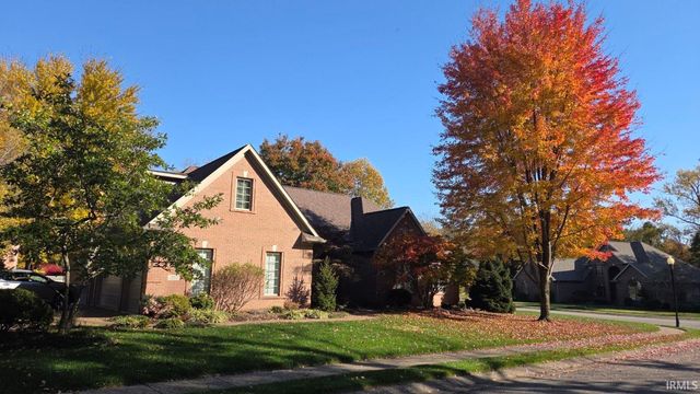 1060 Jefferson Court, Newburgh, IN 47630