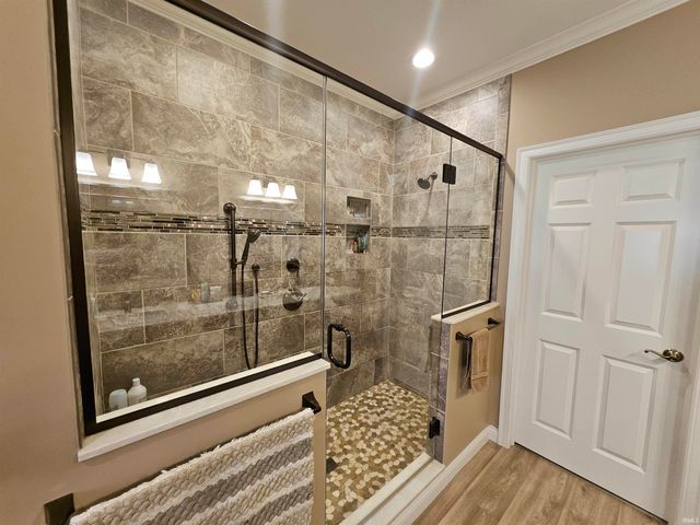 1060 Jefferson Court, Newburgh, IN 47630